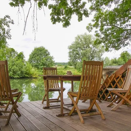 Manoir Des Turets 住宿加早餐酒店 Yvré-lʼÉvêque