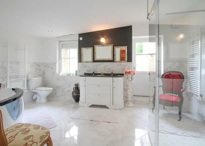 Bed & Breakfast Manoir Des Turets Yvré-lʼÉvêque